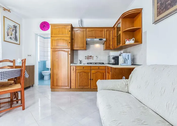 Rino, Apartamento